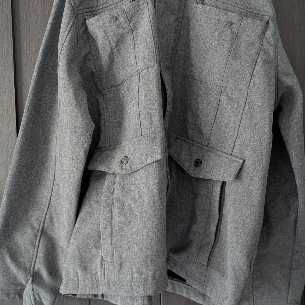 Men's Gray Jacket